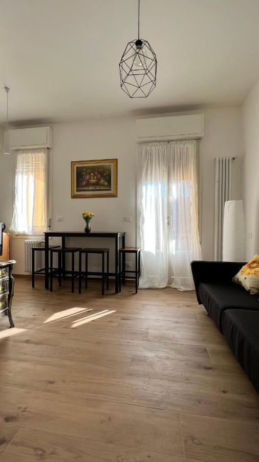 דירות בולוניה La Casa Fiorita מראה חיצוני תמונה